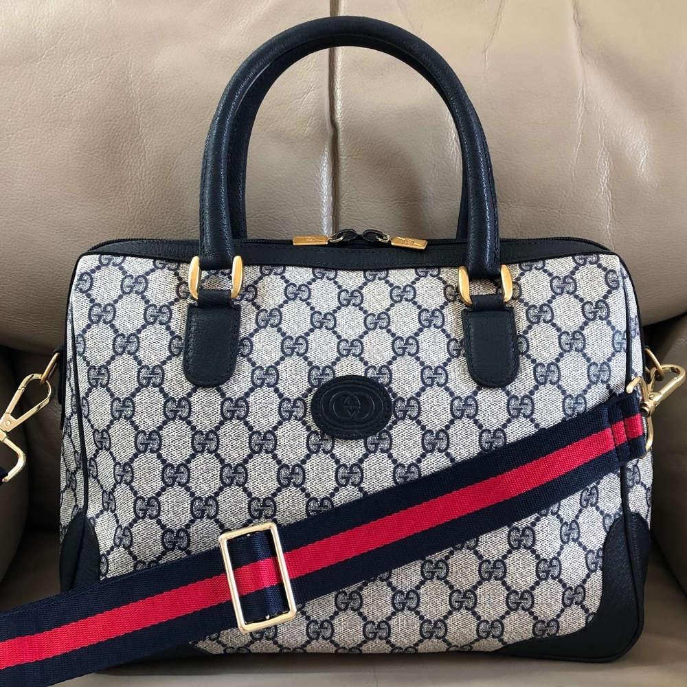 Auth Vintage Gucci Blue Monogram Crossbody Satchel